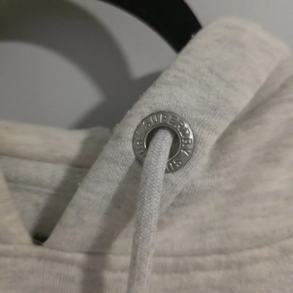 Superdry Hoodie Grey Black Logo Pullover Size UK 12 US 8 Casual Athleisure - Picture 4 of 10